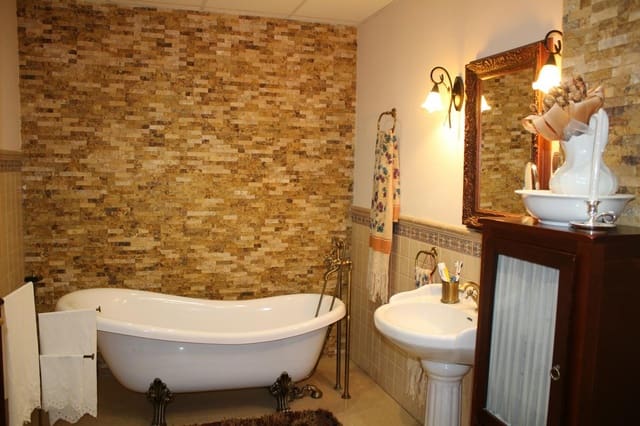 4 slaapkamer Commercieel te koop in Colmenar - € 495.000 (Ref: 4671209)