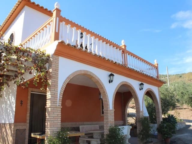 3 soveværelse Finca/Landehus til salg i Colmenar med swimmingpool garage - € 750.000 (Ref: 5824479)