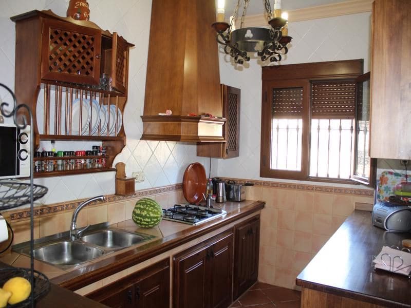 3 soveværelse Finca/Landehus til salg i Colmenar med swimmingpool garage - € 750.000 (Ref: 5824479)