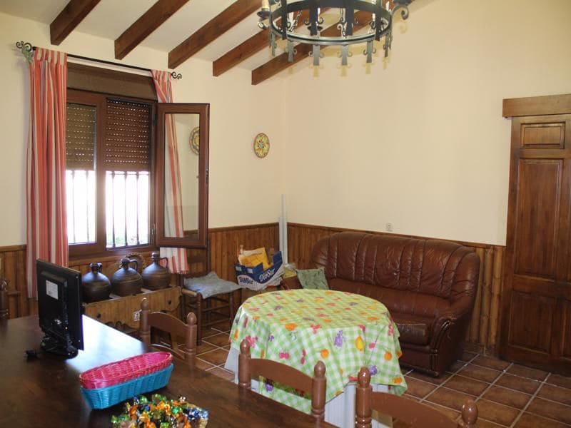 3 soveværelse Finca/Landehus til salg i Colmenar med swimmingpool garage - € 750.000 (Ref: 5824479)