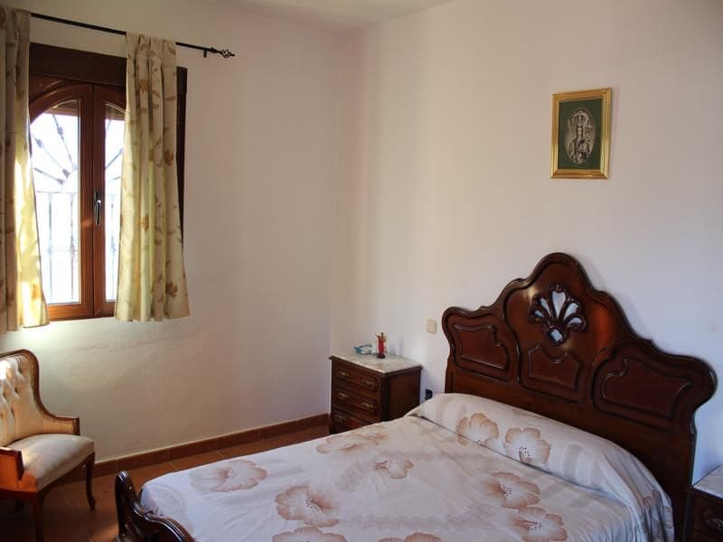 3 soveværelse Finca/Landehus til salg i Colmenar med swimmingpool garage - € 750.000 (Ref: 5824479)