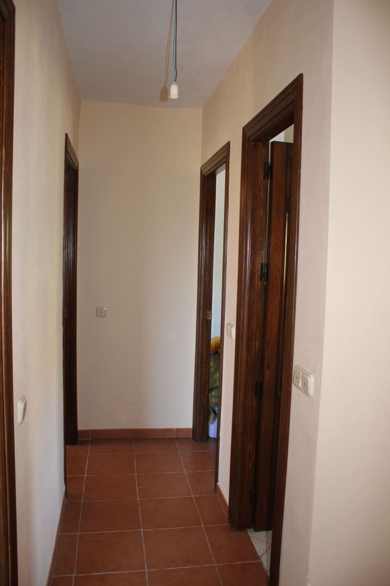 3 soveværelse Finca/Landehus til salg i Colmenar med swimmingpool garage - € 750.000 (Ref: 5824479)