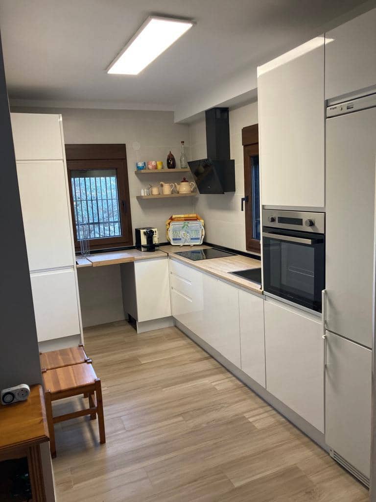 3 makuuhuone Maalaistalo vuokrattavana paikassa Casabermeja mukana uima-altaan 
autotalli - 1 390 € (Ref: 6796470)