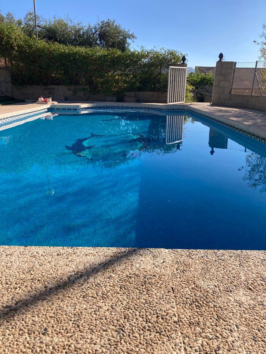 3 makuuhuone Maalaistalo vuokrattavana paikassa Casabermeja mukana uima-altaan 
autotalli - 1 390 € (Ref: 6796470)