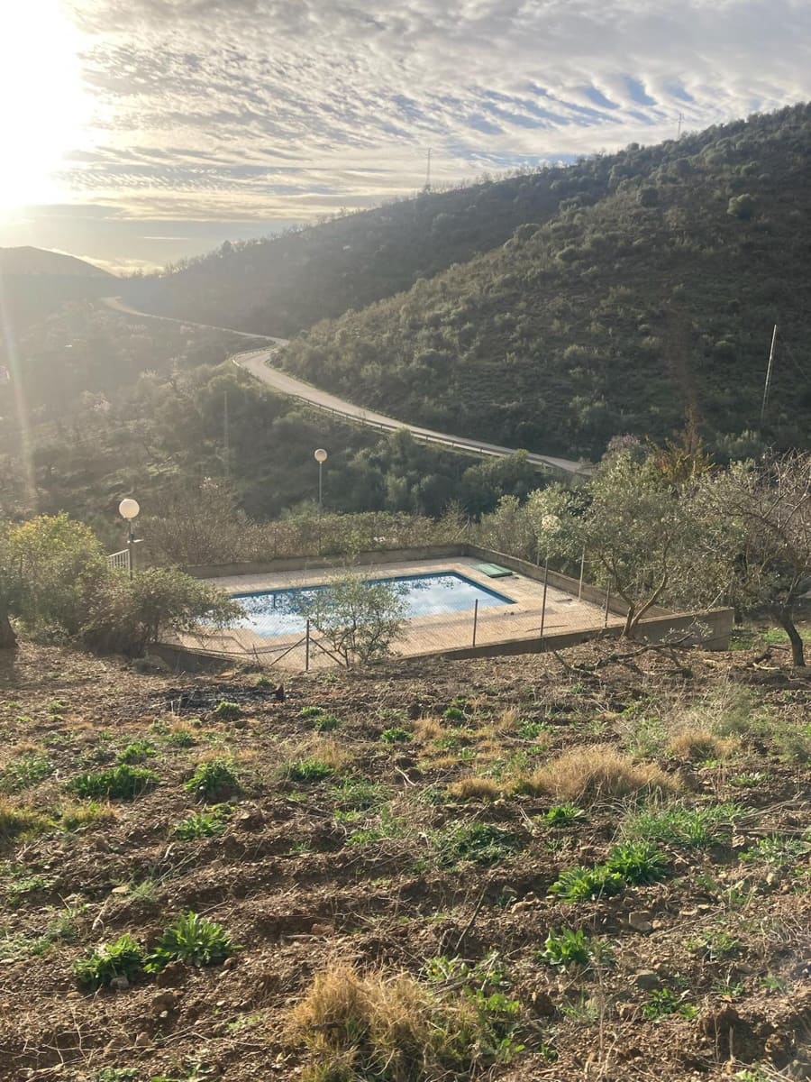 3 makuuhuone Maalaistalo vuokrattavana paikassa Casabermeja mukana uima-altaan 
autotalli - 1 390 € (Ref: 6796470)