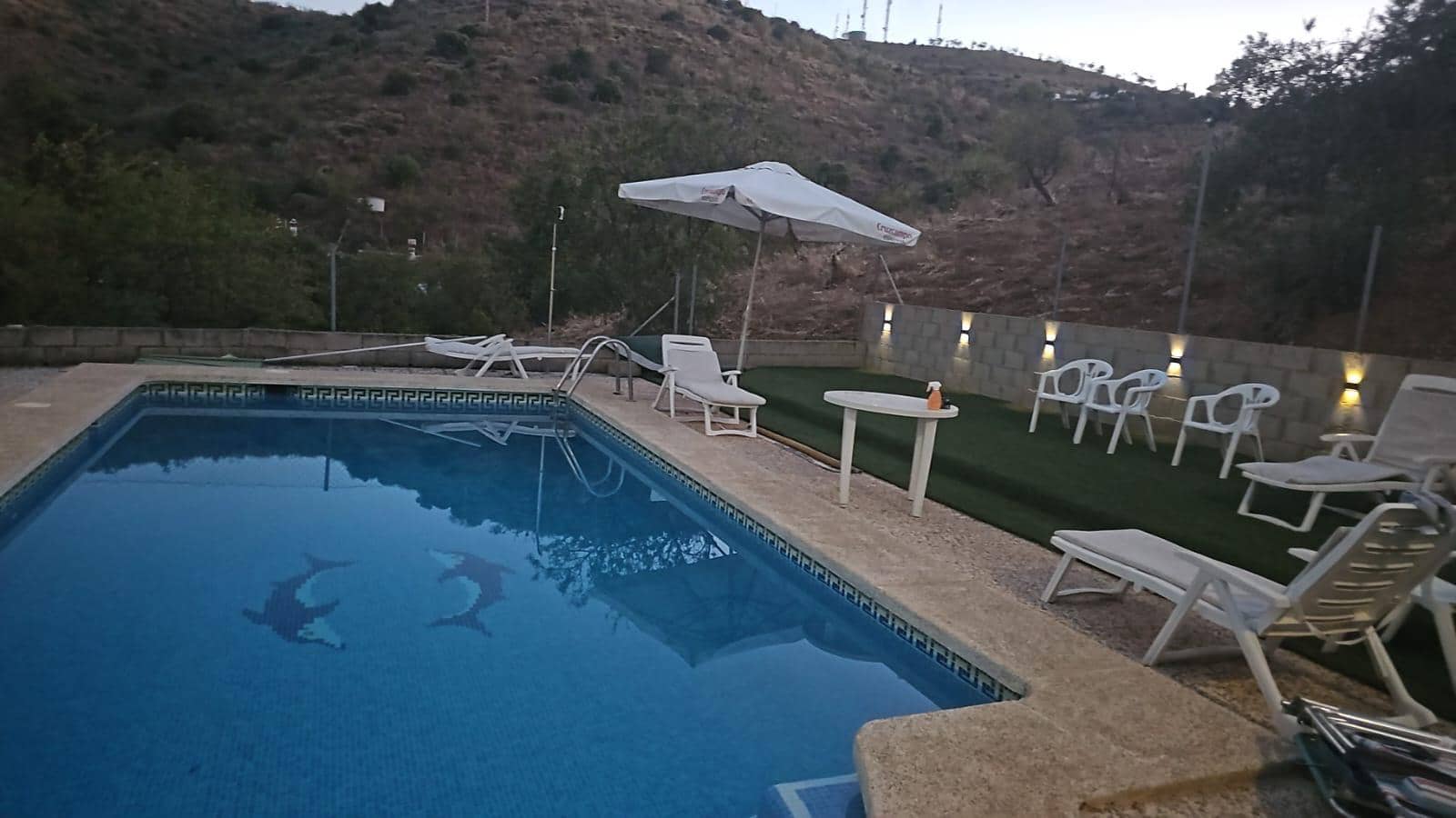 3 makuuhuone Maalaistalo vuokrattavana paikassa Casabermeja mukana uima-altaan 
autotalli - 1 390 € (Ref: 6796470)