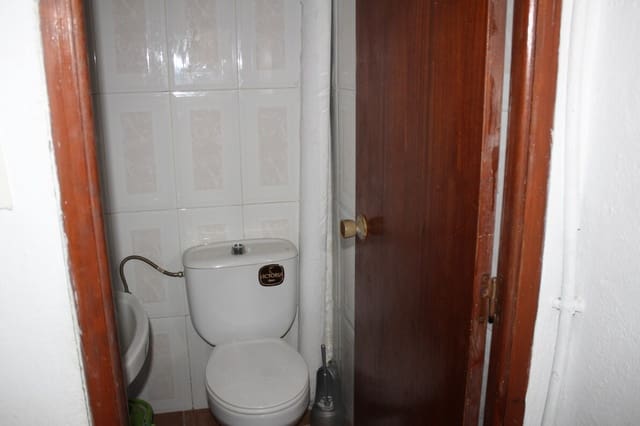 7 soveværelse Byhus til salg i Colmenar med garage - € 249.000 (Ref: 7010993)