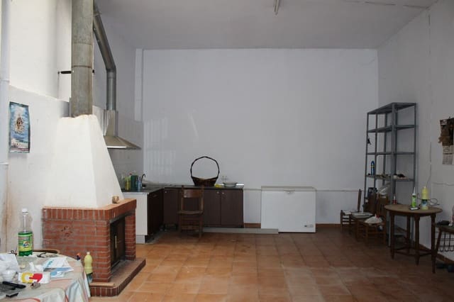 7 soveværelse Byhus til salg i Colmenar med garage - € 249.000 (Ref: 7010993)