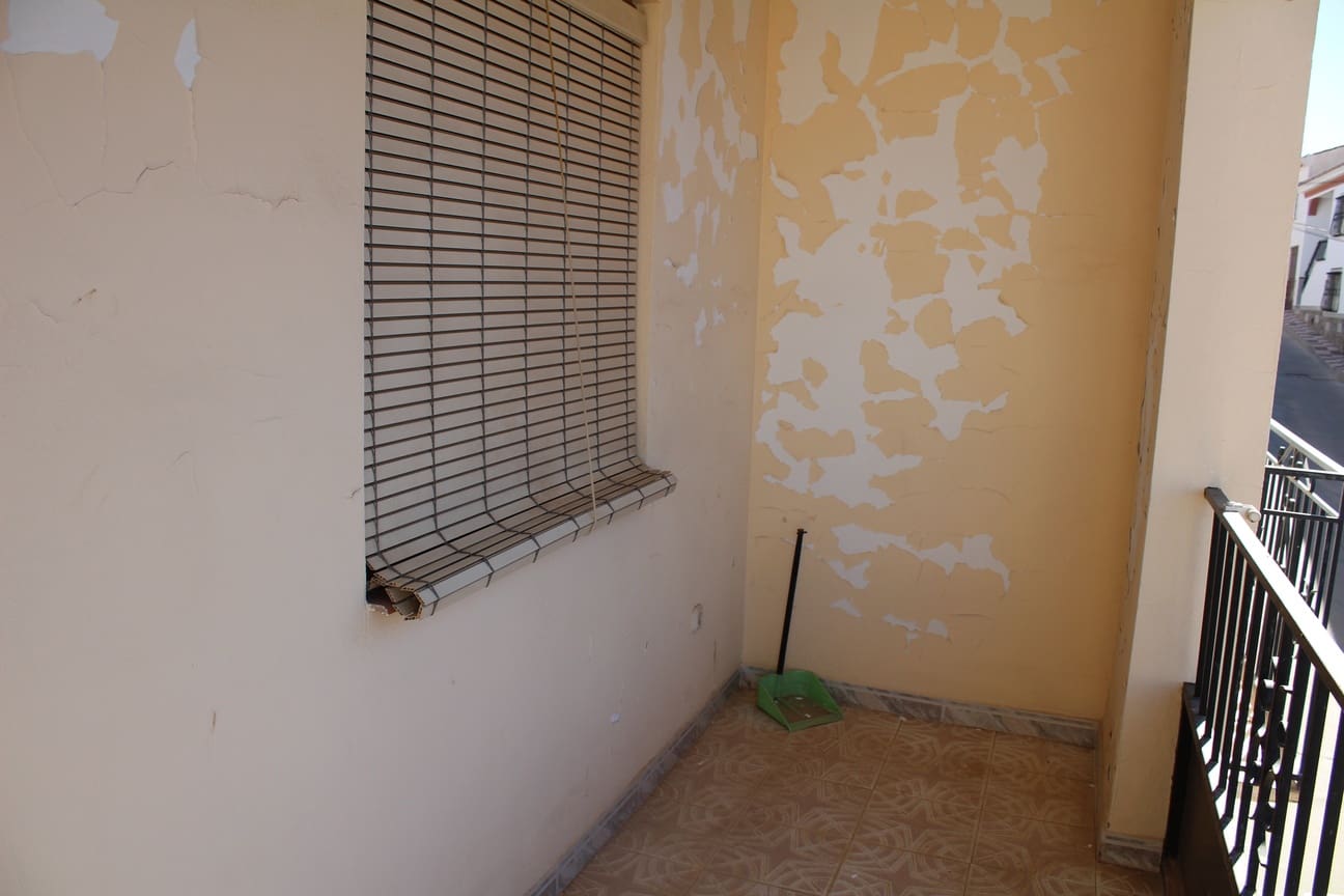 7 soveværelse Byhus til salg i Colmenar med garage - € 249.000 (Ref: 7010993)