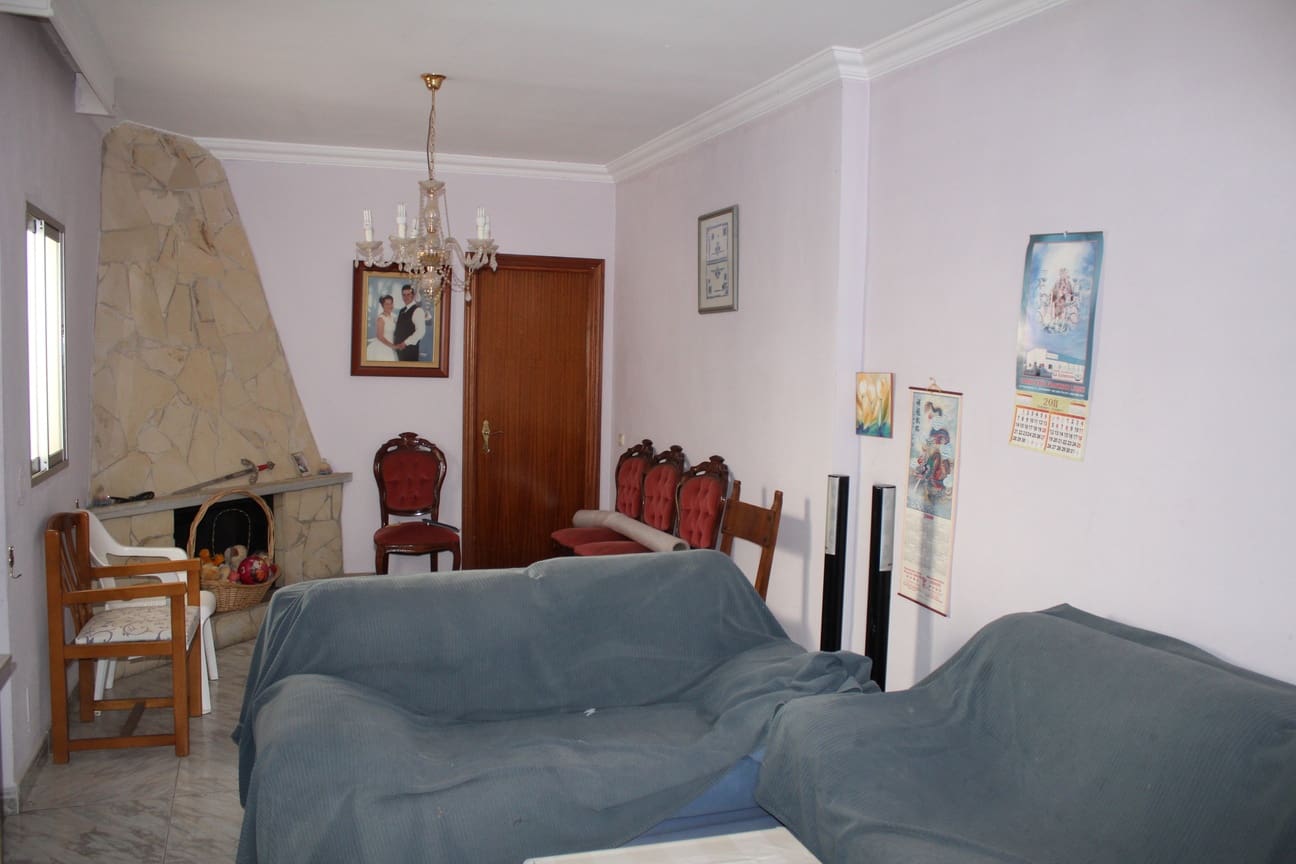 7 soveværelse Byhus til salg i Colmenar med garage - € 249.000 (Ref: 7010993)