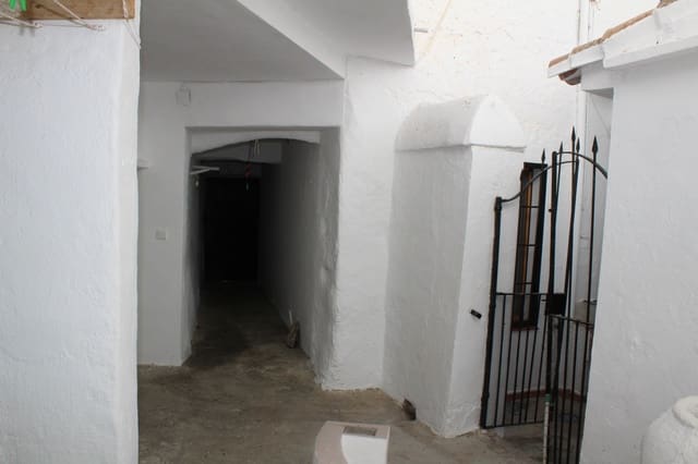 6 soveværelse Byhus til salg i Periana - € 148.000 (Ref: 7153494)