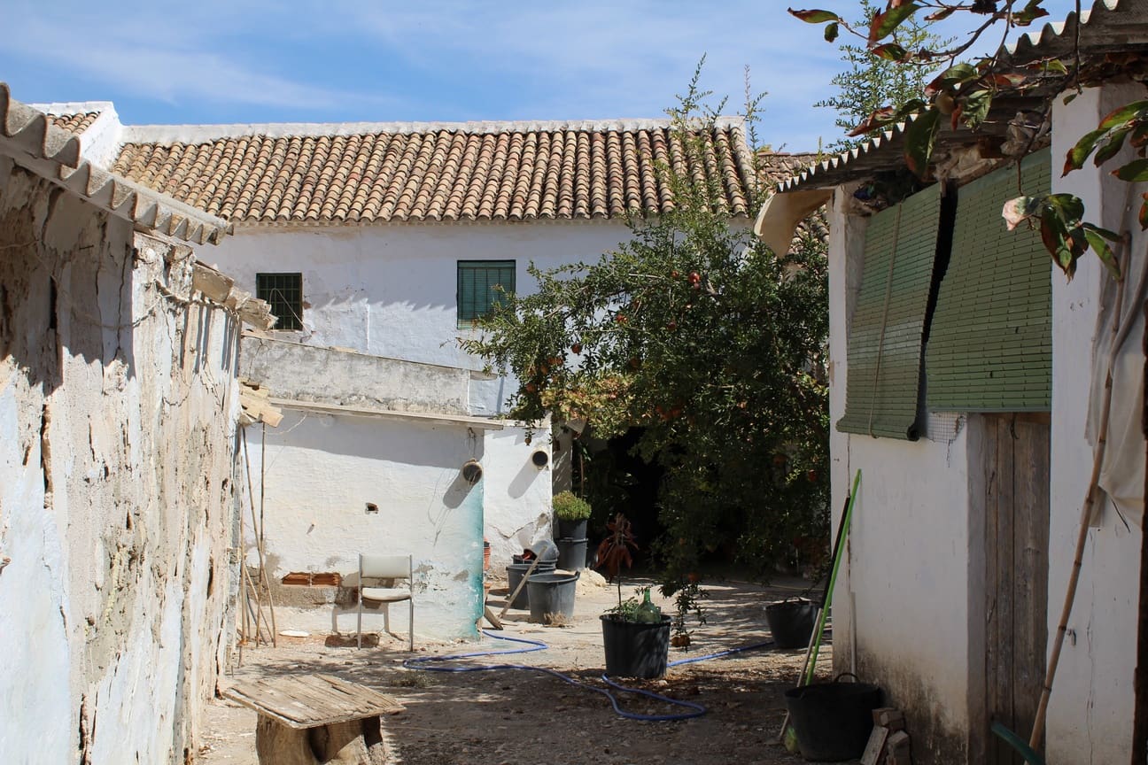 6 quarto Casa em Banda para venda em Alameda com garagem - 128 000 € (Ref: 7277251)