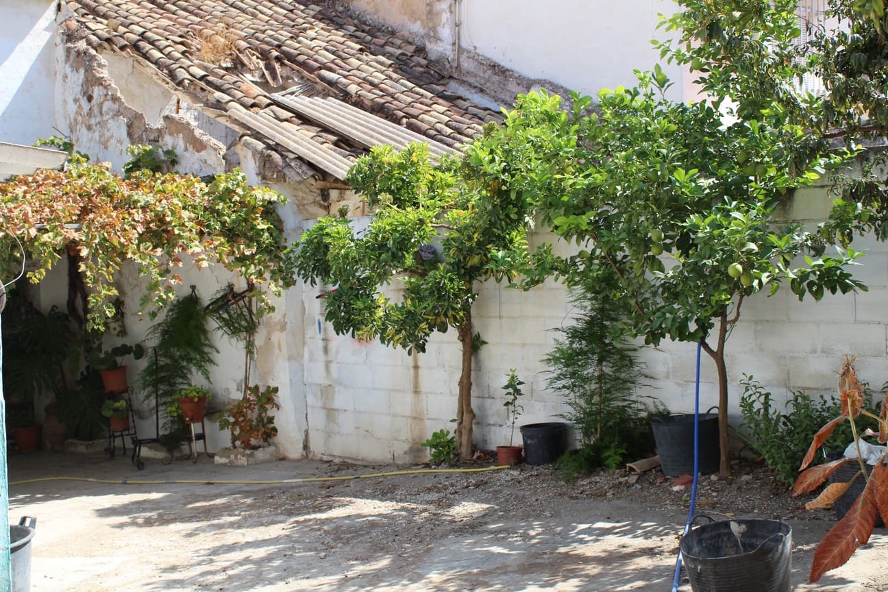 6 quarto Casa em Banda para venda em Alameda com garagem - 128 000 € (Ref: 7277251)