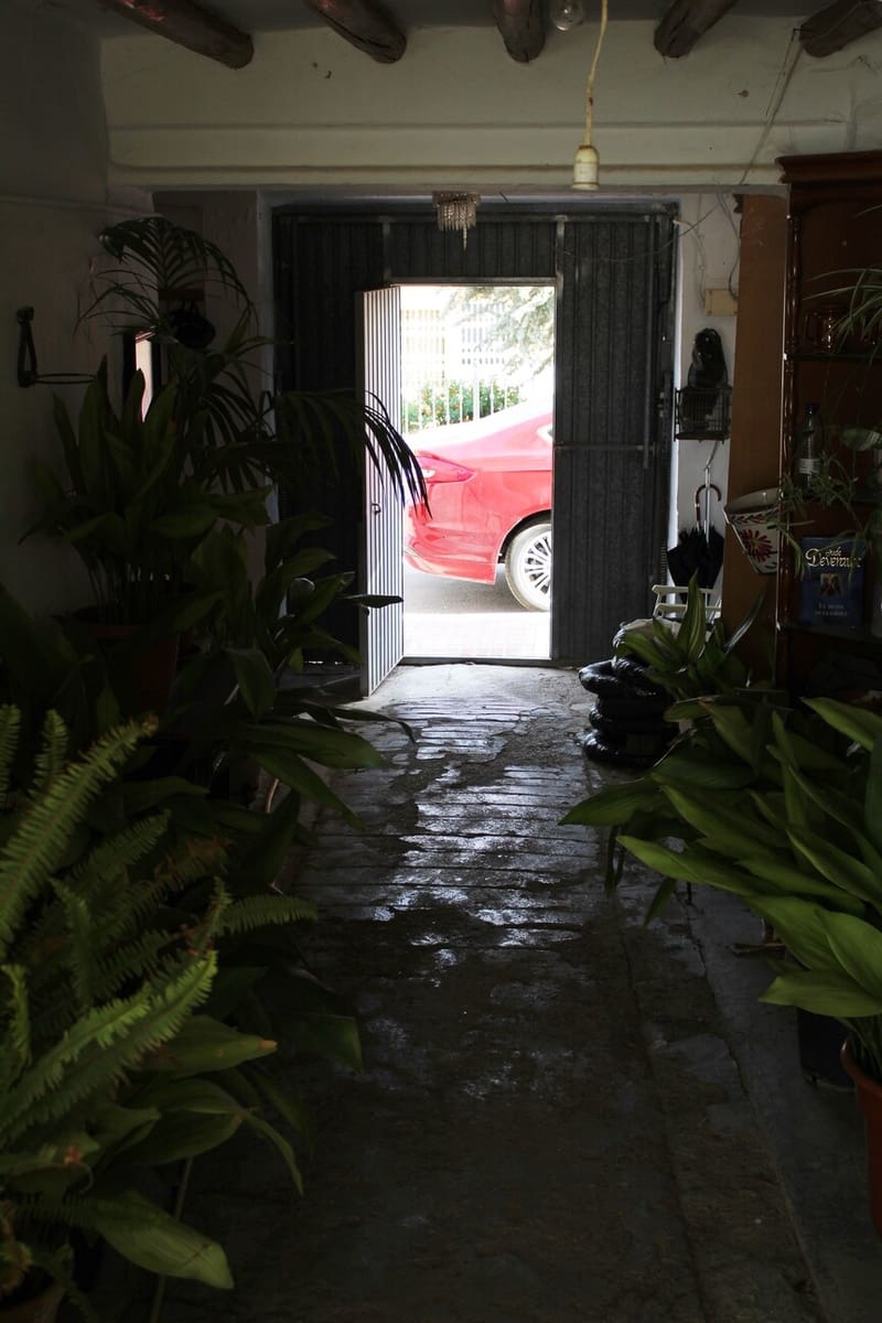 6 quarto Casa em Banda para venda em Alameda com garagem - 128 000 € (Ref: 7277251)