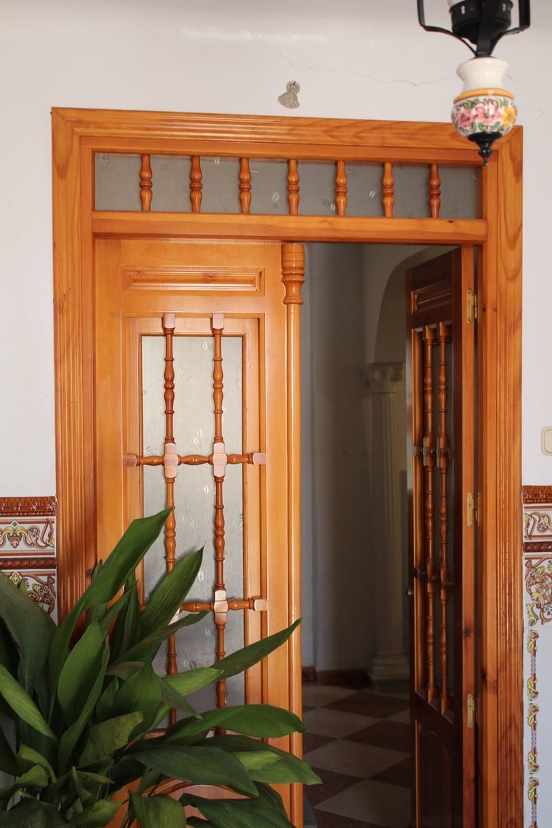 6 quarto Casa em Banda para venda em Alameda com garagem - 128 000 € (Ref: 7277251)