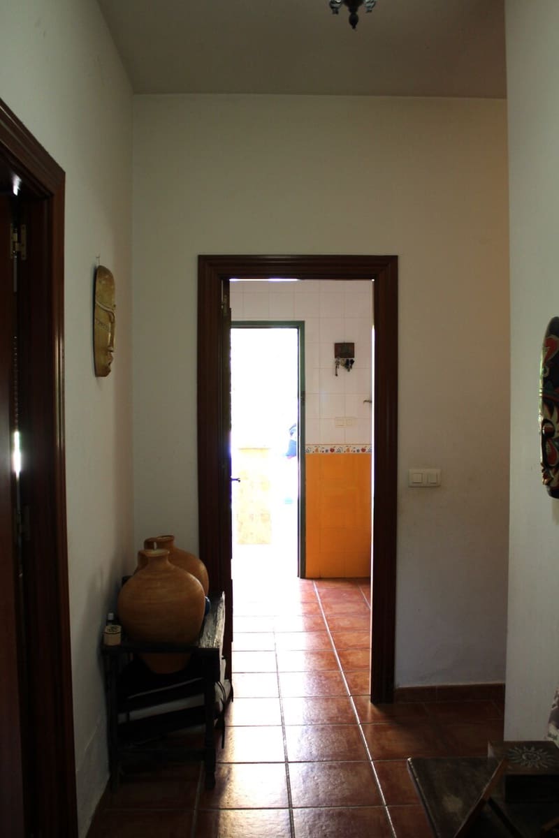 3 quarto Bungalow para venda em Casabermeja com garagem - 265 000 € (Ref: 7914276)