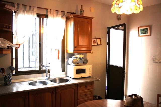 3 makuuhuone Omakotitalo myytävänä paikassa Colmenar - 191 000 € (Ref: 7950010)