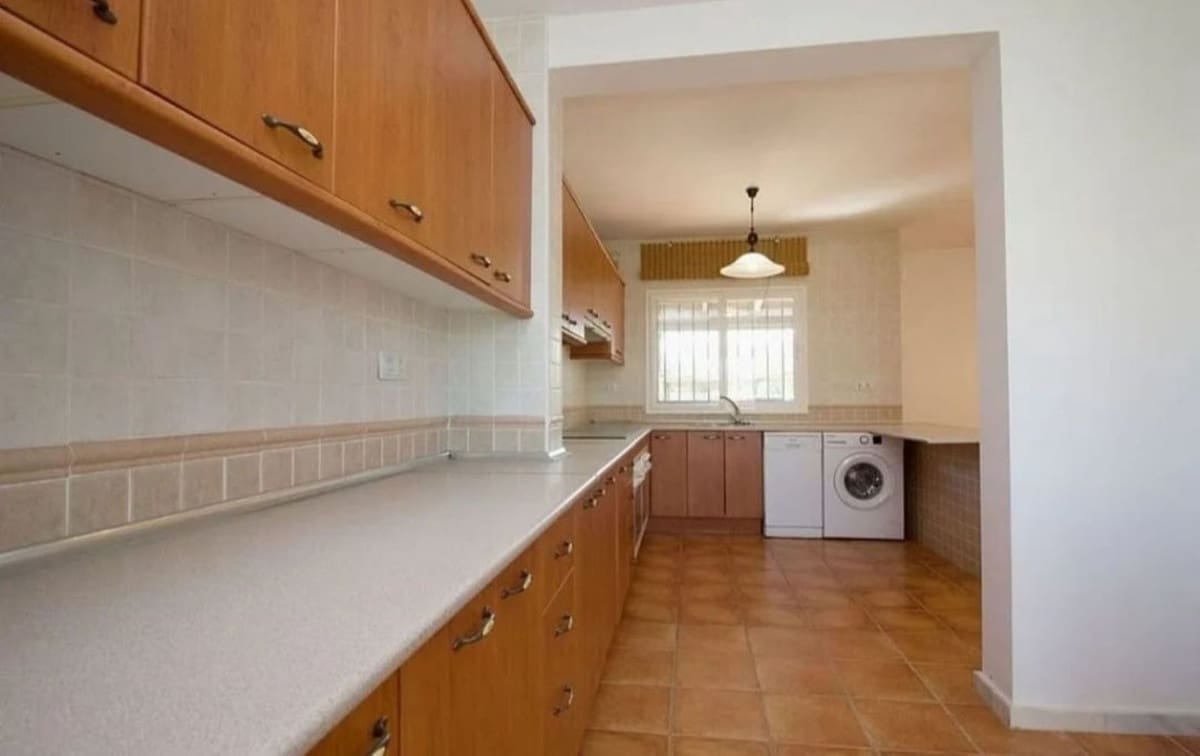 6 soveværelse Finca/Landehus til salg i Coin med swimmingpool garage - € 749.000 (Ref: 8423783)