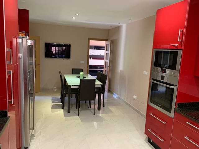 5 makuuhuone Maalaistalo myytävänä paikassa Comares mukana uima-altaan 
autotalli - 393 000 € (Ref: 8532333)