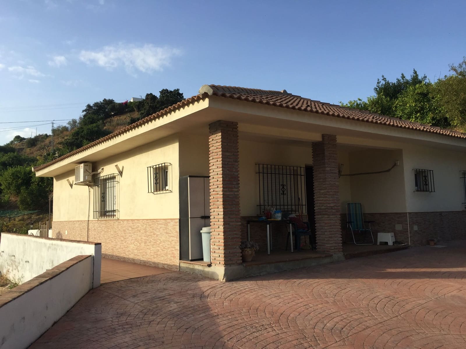 5 soveværelse Finca/Landehus til salg i Comares med swimmingpool garage - € 393.000 (Ref: 8532333)