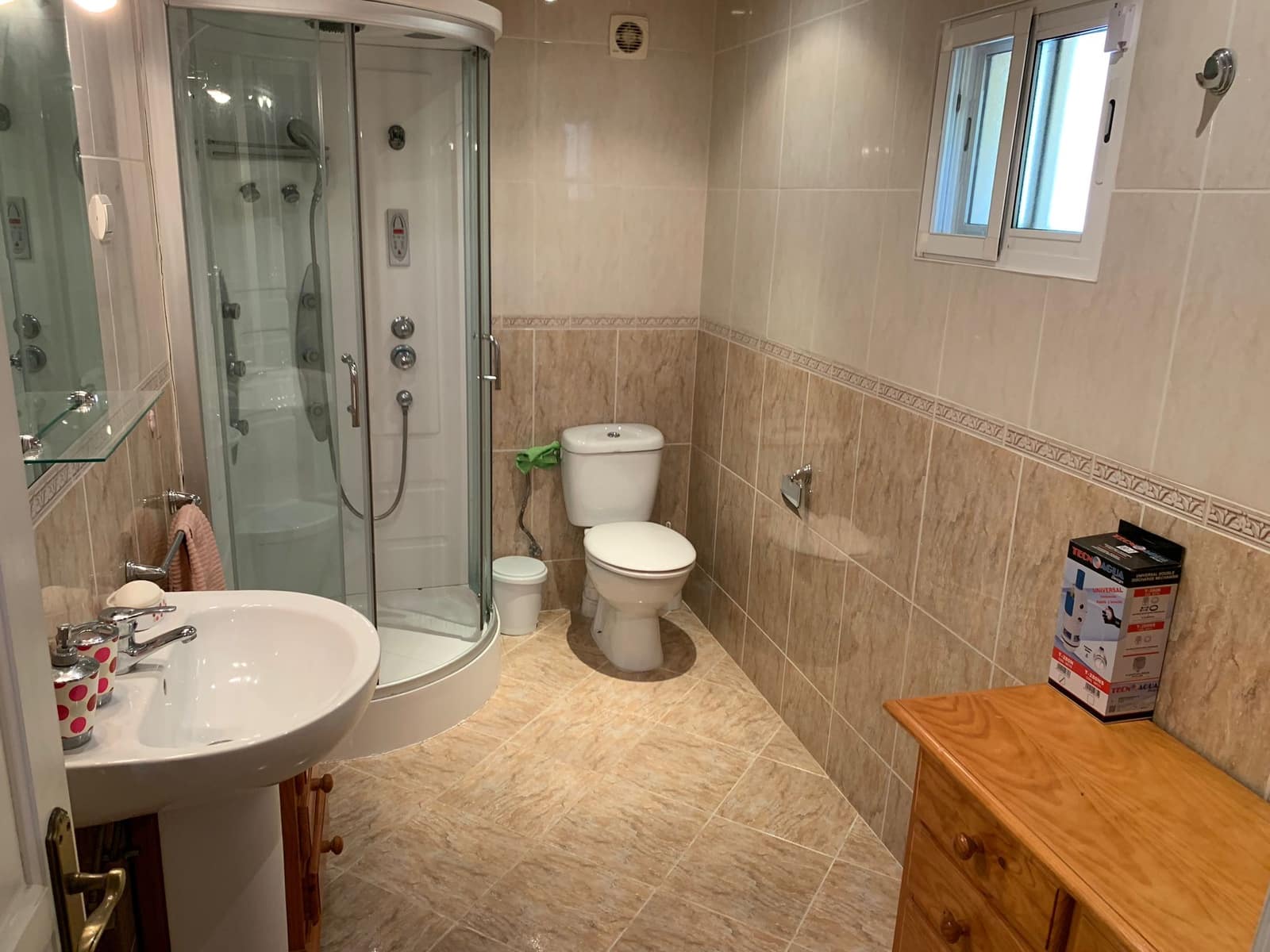 5 soveværelse Finca/Landehus til salg i Comares med swimmingpool garage - € 393.000 (Ref: 8532333)