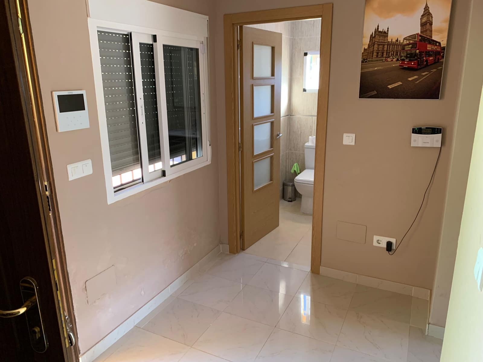 5 soveværelse Finca/Landehus til salg i Comares med swimmingpool garage - € 393.000 (Ref: 8532333)