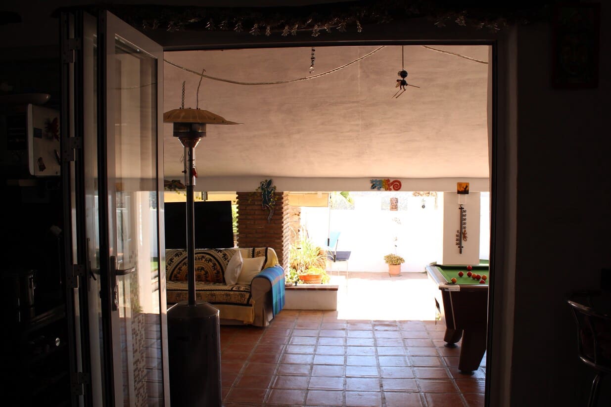 7 soveværelse Finca/Landehus til salg i Almachar med swimmingpool garage - € 1.000.000 (Ref: 8541326)