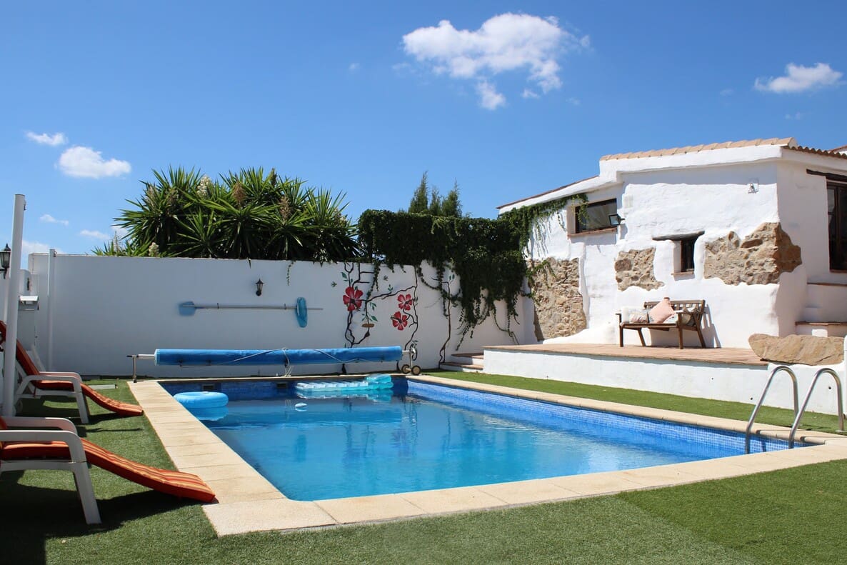 7 soveværelse Finca/Landehus til salg i Almachar med swimmingpool garage - € 1.000.000 (Ref: 8541326)