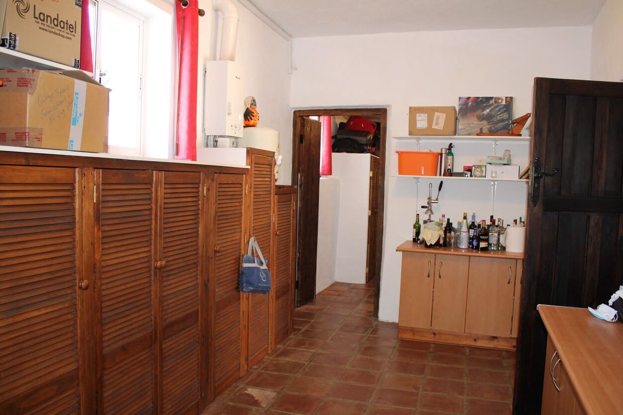 7 soveværelse Finca/Landehus til salg i Almachar med swimmingpool garage - € 1.000.000 (Ref: 8541326)