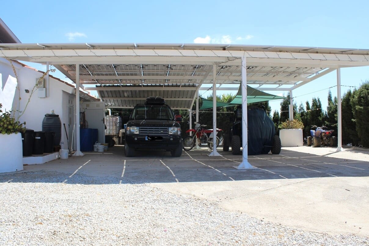 7 soveværelse Finca/Landehus til salg i Almachar med swimmingpool garage - € 1.000.000 (Ref: 8541326)