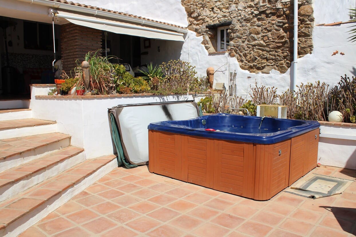 7 soveværelse Finca/Landehus til salg i Almachar med swimmingpool garage - € 1.000.000 (Ref: 8541326)