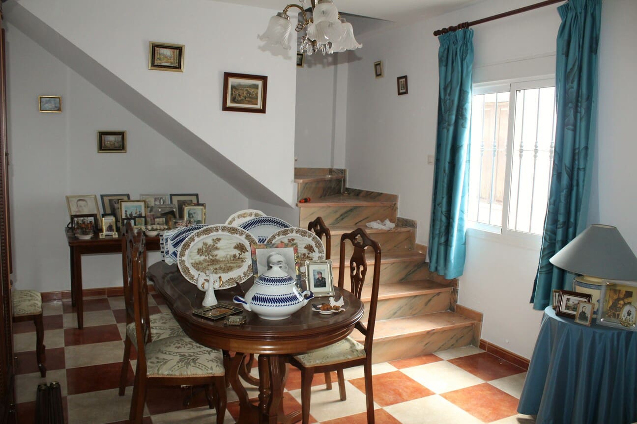 3 soveværelse Byhus til salg i Riogordo - € 180.000 (Ref: 8577123)