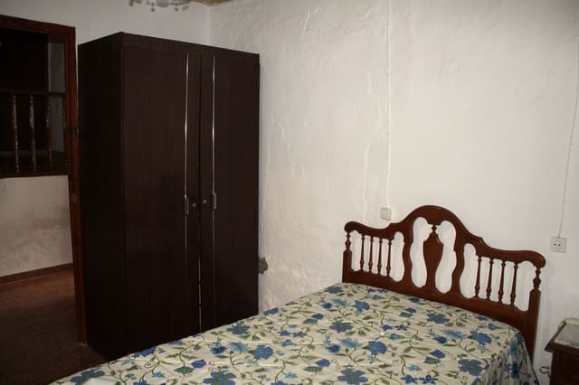 15 soveværelse Byhus til salg i Colmenar - € 181.000 (Ref: 8988854)