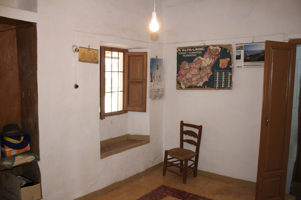 15 soveværelse Byhus til salg i Colmenar - € 181.000 (Ref: 8988854)