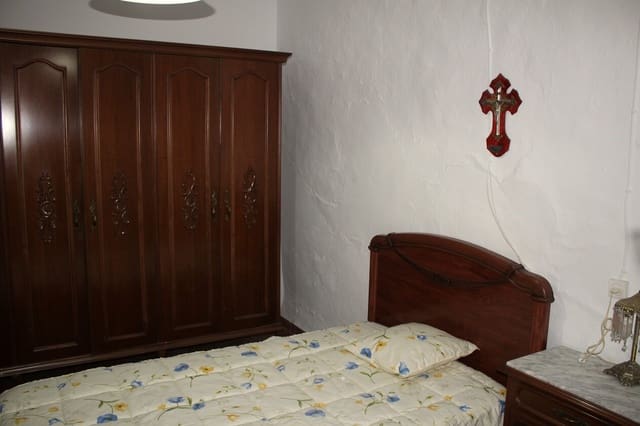 15 soveværelse Byhus til salg i Colmenar - € 181.000 (Ref: 8988854)