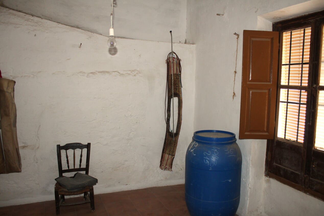 15 soveværelse Byhus til salg i Colmenar - € 181.000 (Ref: 8988854)