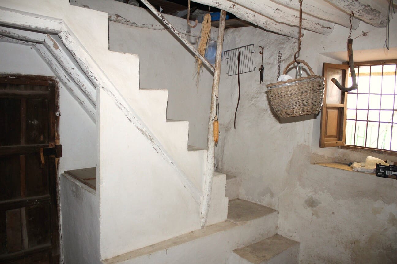 15 soveværelse Byhus til salg i Colmenar - € 181.000 (Ref: 8988854)