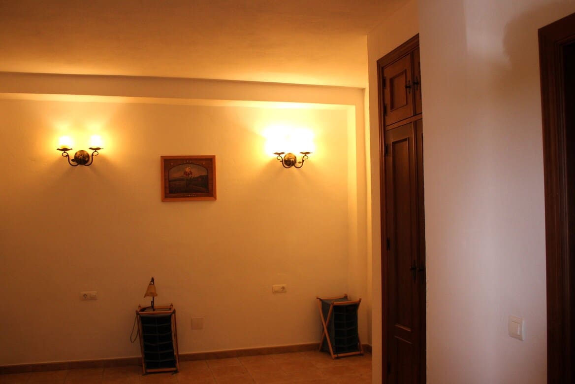 10 soverom Finca/Herregård til salgs i Colmenar med garasje - € 850 000 (Ref: 9314240)