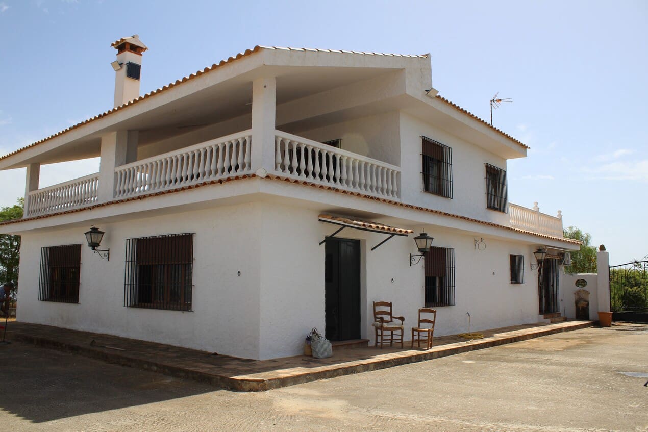 10 soverom Finca/Herregård til salgs i Colmenar med garasje - € 850 000 (Ref: 9314240)