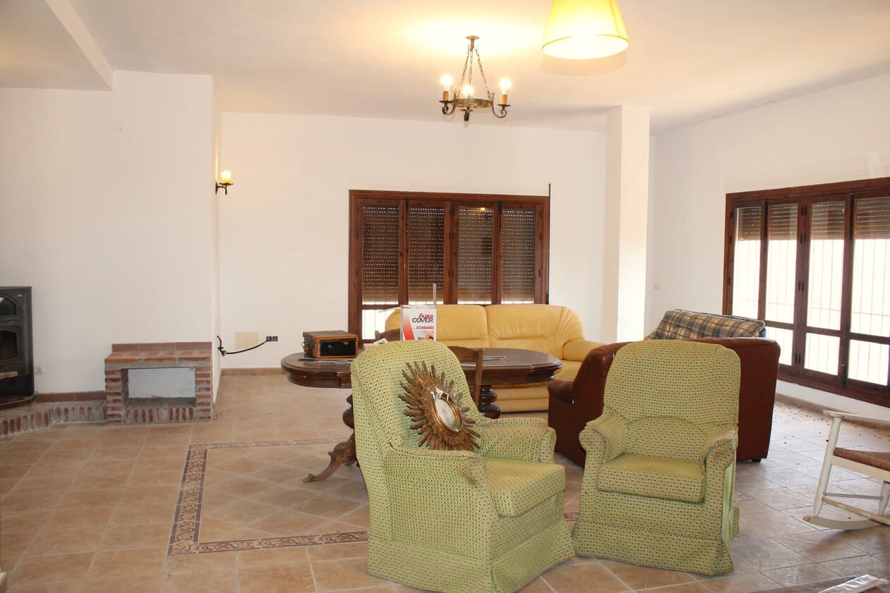 10 soverom Finca/Herregård til salgs i Colmenar med garasje - € 850 000 (Ref: 9314240)