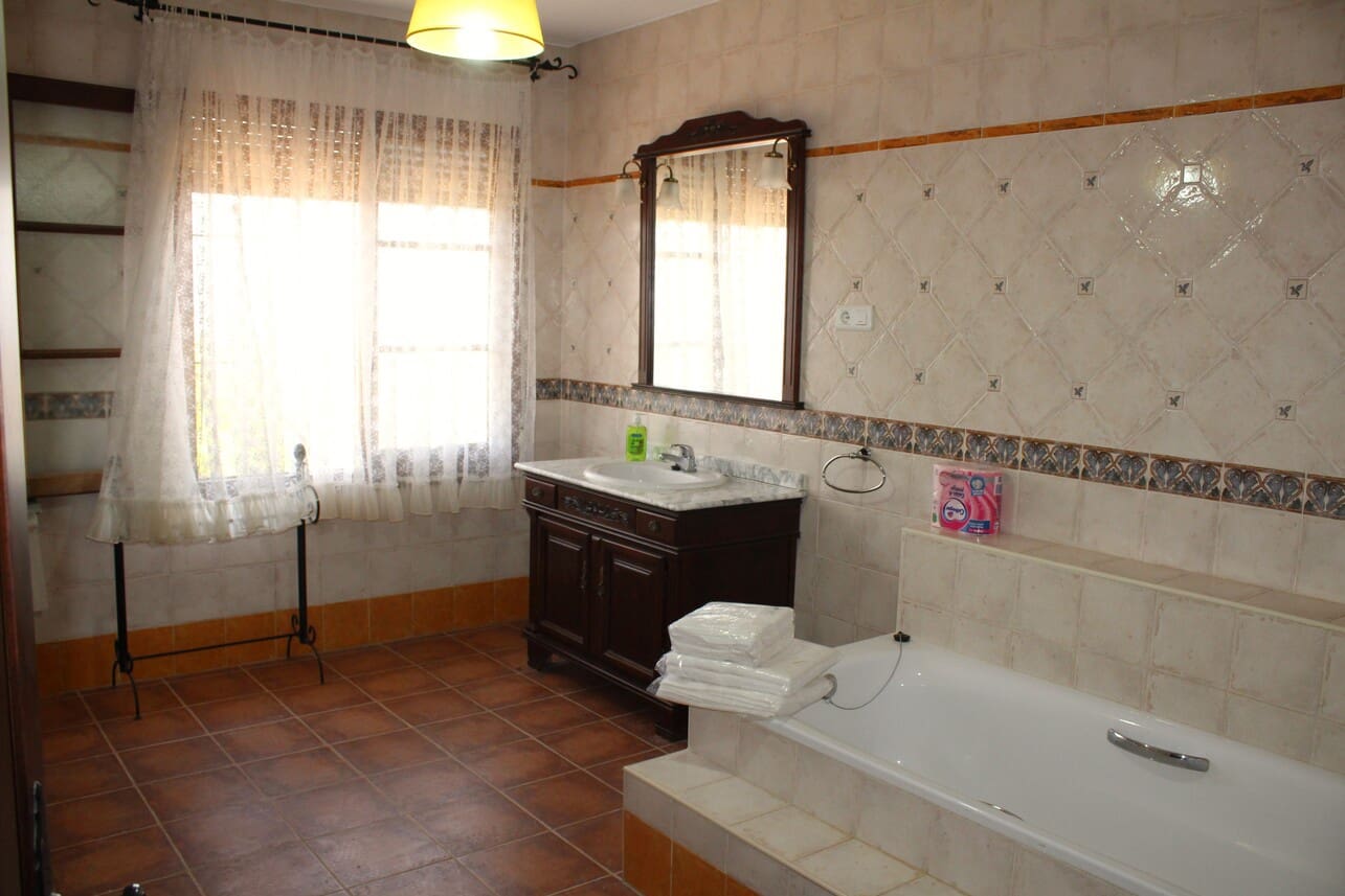 10 soverom Finca/Herregård til salgs i Colmenar med garasje - € 850 000 (Ref: 9314240)