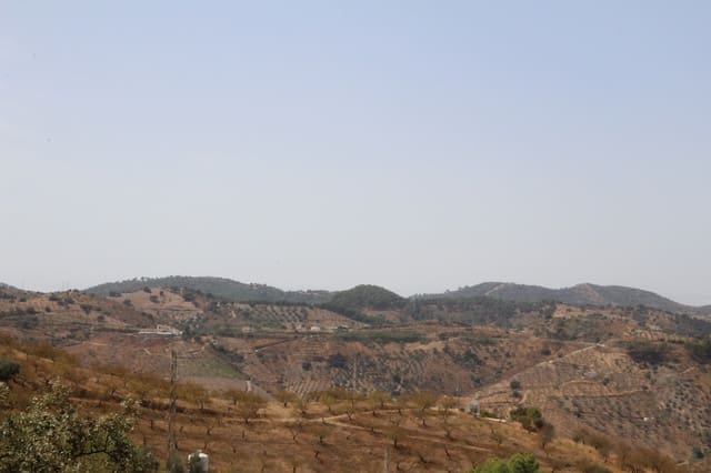 10 soveværelse Finca/Landehus til salg i Colmenar med garage - € 850.000 (Ref: 9314240)