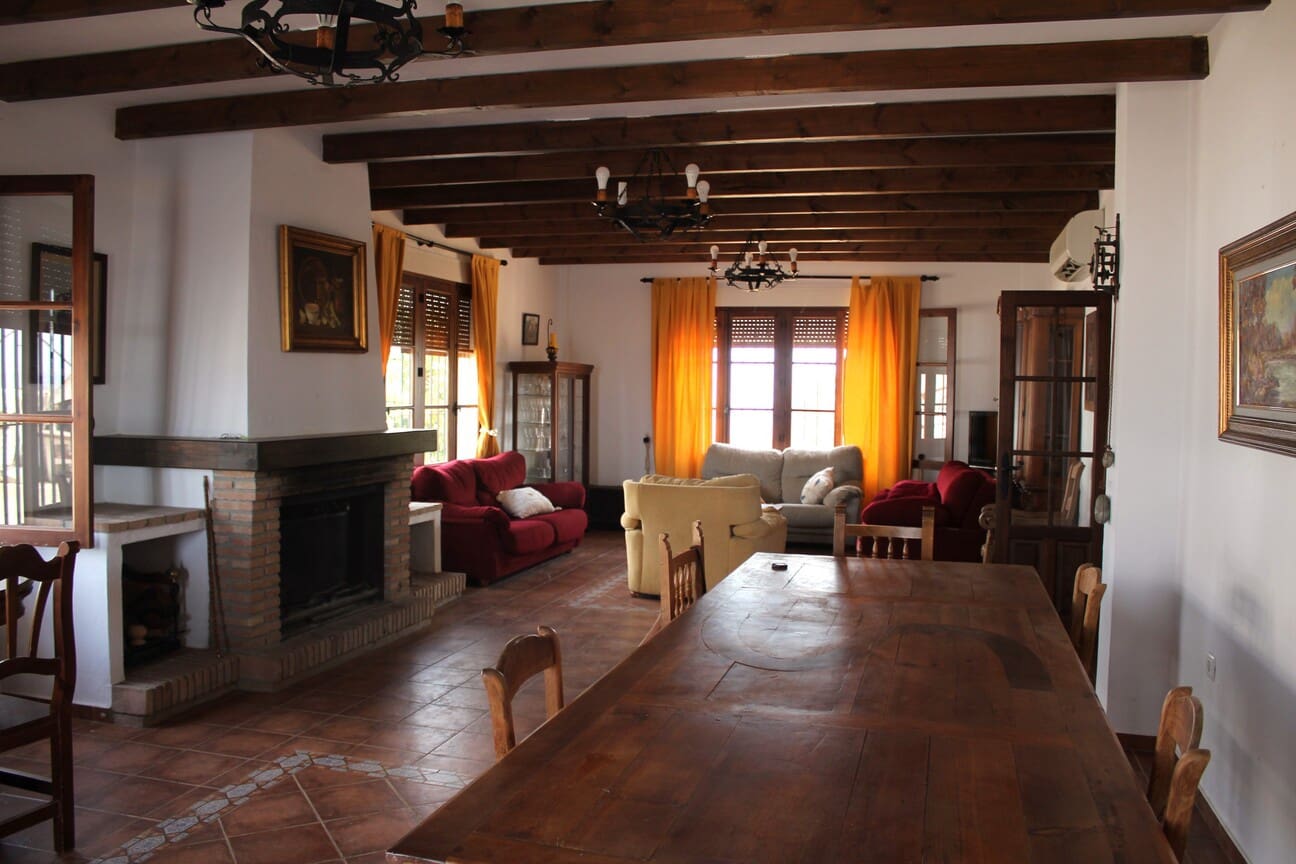 10 soverom Finca/Herregård til salgs i Colmenar med garasje - € 850 000 (Ref: 9314240)