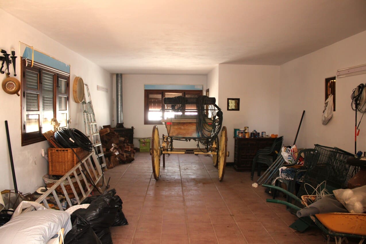 10 soverom Finca/Herregård til salgs i Colmenar med garasje - € 850 000 (Ref: 9314240)