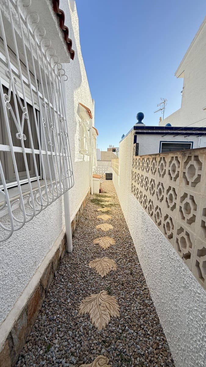 2 soveværelse Villa til salg i Blue Lagoon - € 142.500 (Ref: 9246090)