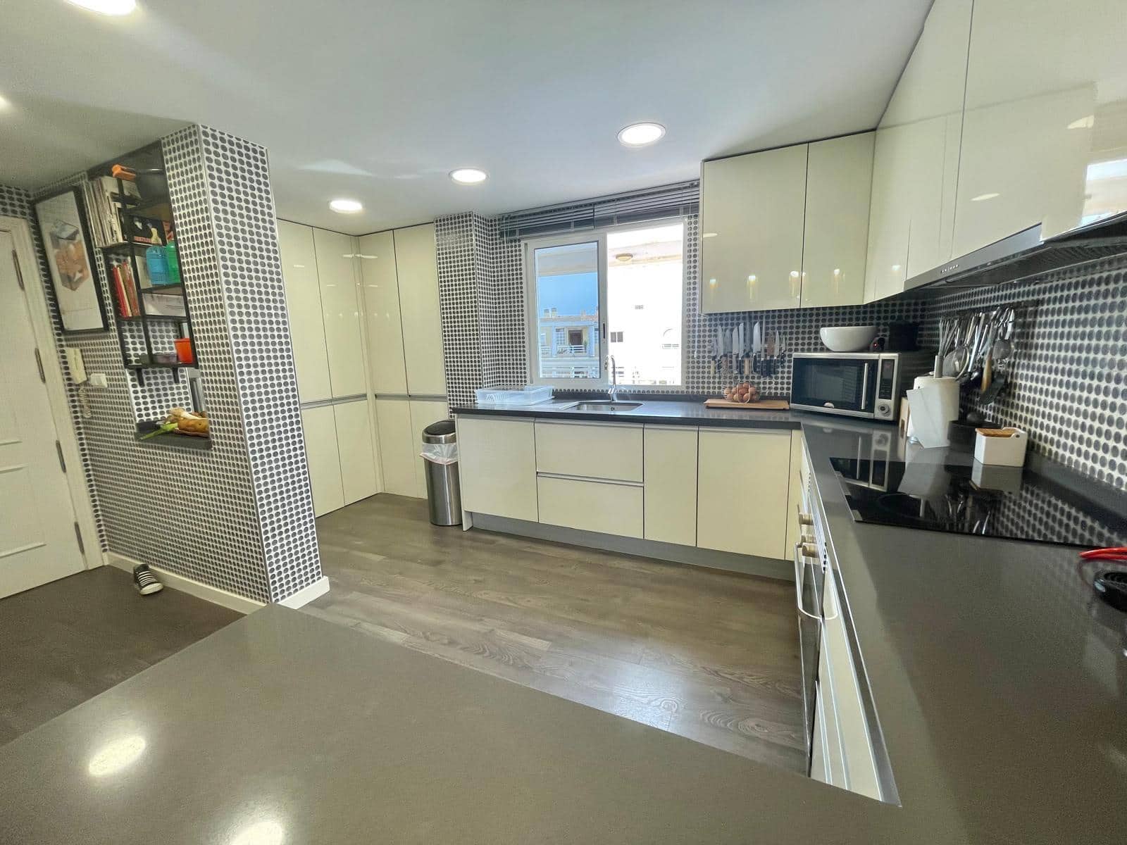 3 slaapkamer Appartement te koop in Orihuela Costa met zwembad garage - € 365.000 (Ref: 9246093)