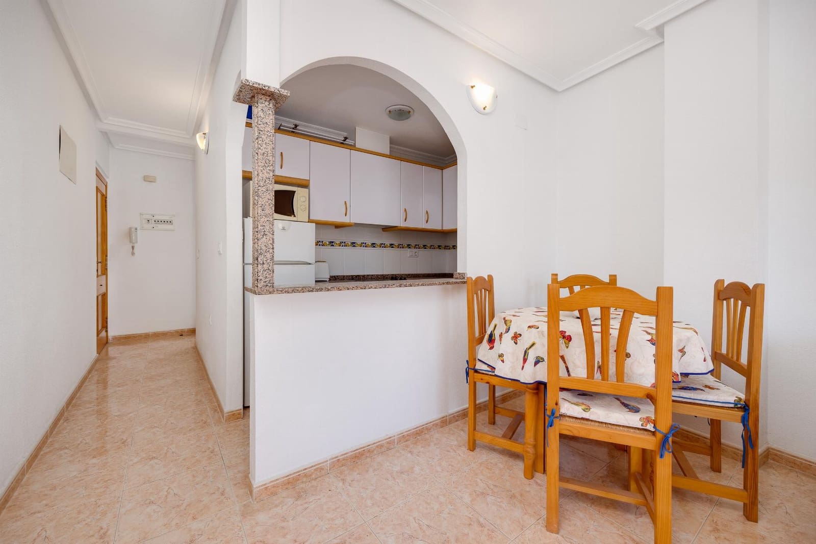 2 sypialnia Apartament na sprzedaż w Torrevieja z basenem garażem - 139 900 € (Ref: 9246098)