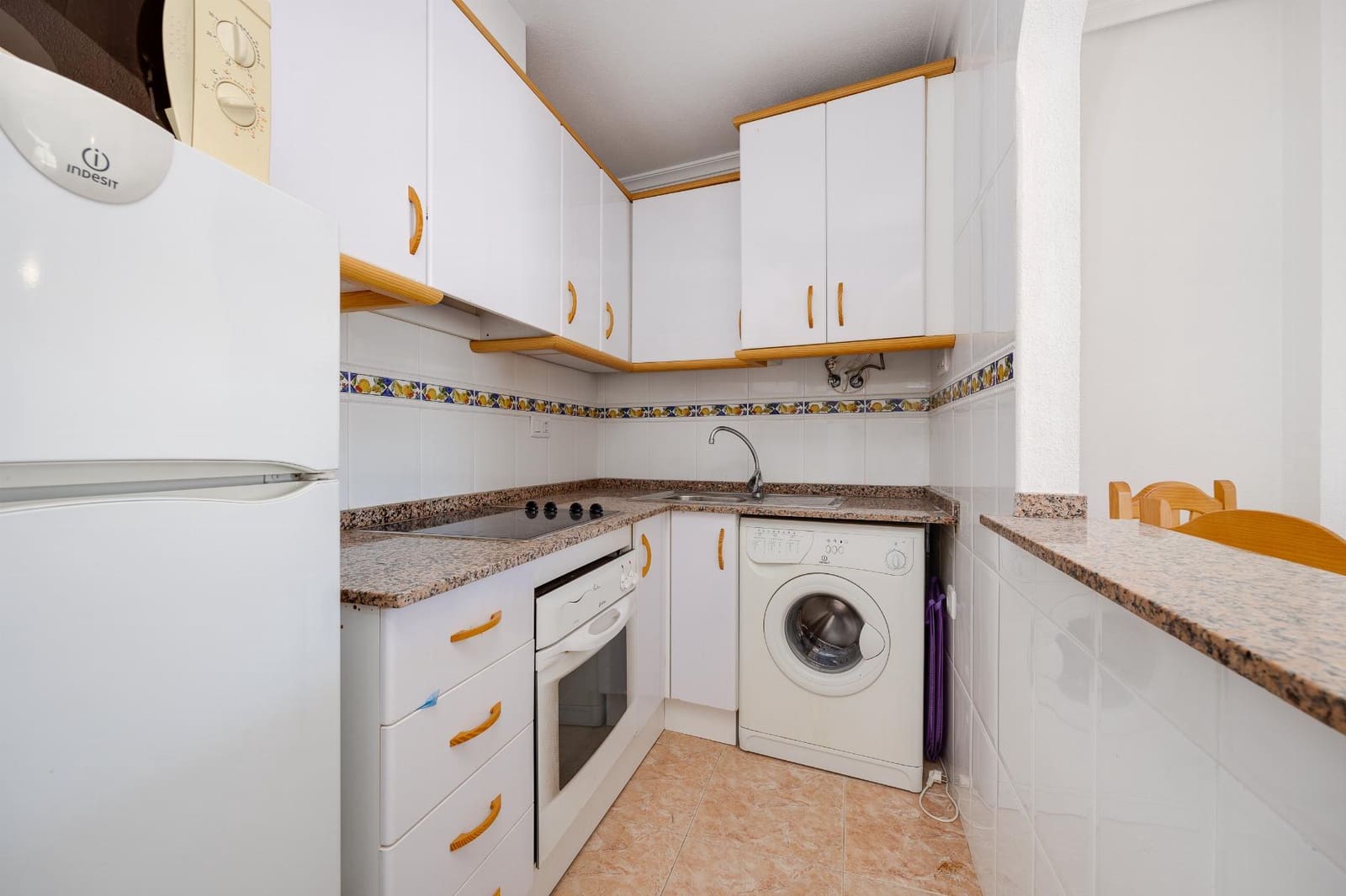 2 sypialnia Apartament na sprzedaż w Torrevieja z basenem garażem - 139 900 € (Ref: 9246098)