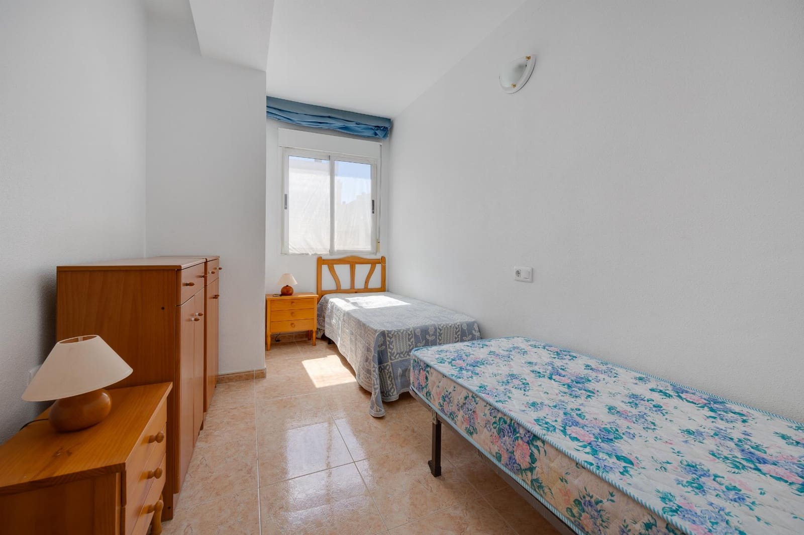 2 sypialnia Apartament na sprzedaż w Torrevieja z basenem garażem - 139 900 € (Ref: 9246098)