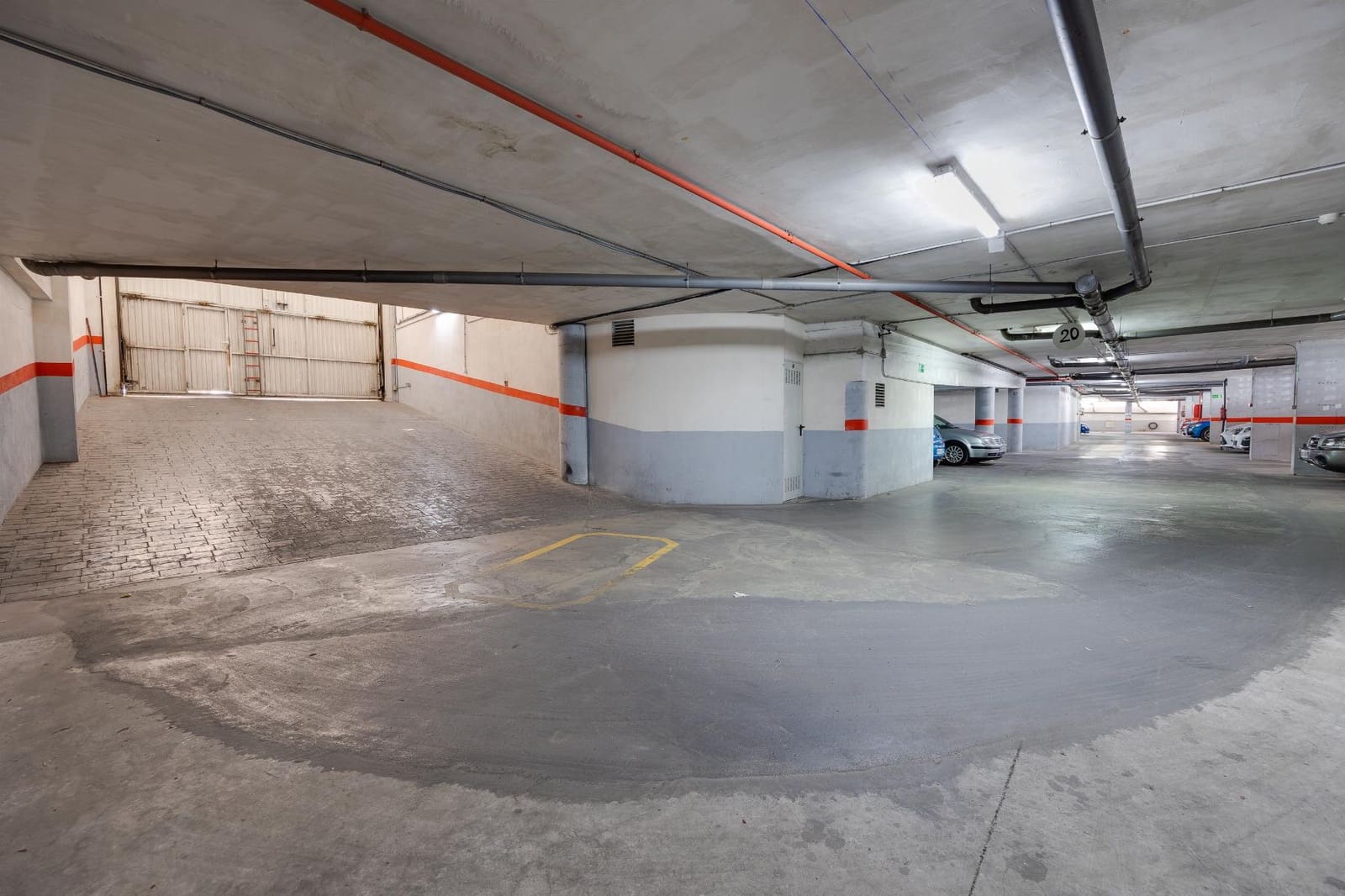 2 sypialnia Apartament na sprzedaż w Torrevieja z basenem garażem - 139 900 € (Ref: 9246098)